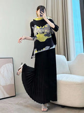 Irregular Plissé 3/4 Sleeve Top